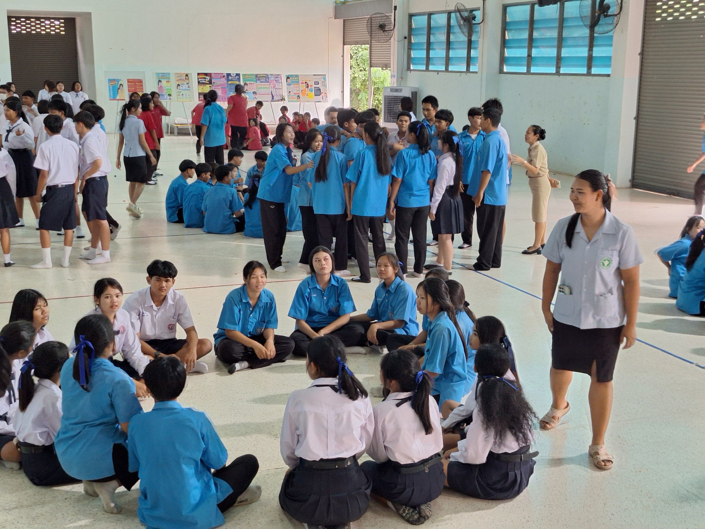 LINE_ALBUM_khorngkar serim srang thaksa xnamay ceriy phan_260818_35.jpg